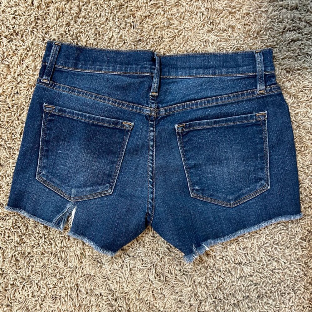 FRAME Le Cutoff Frayed Denim Shorts in Size 24 Dark Wash - Picture 4 of 8